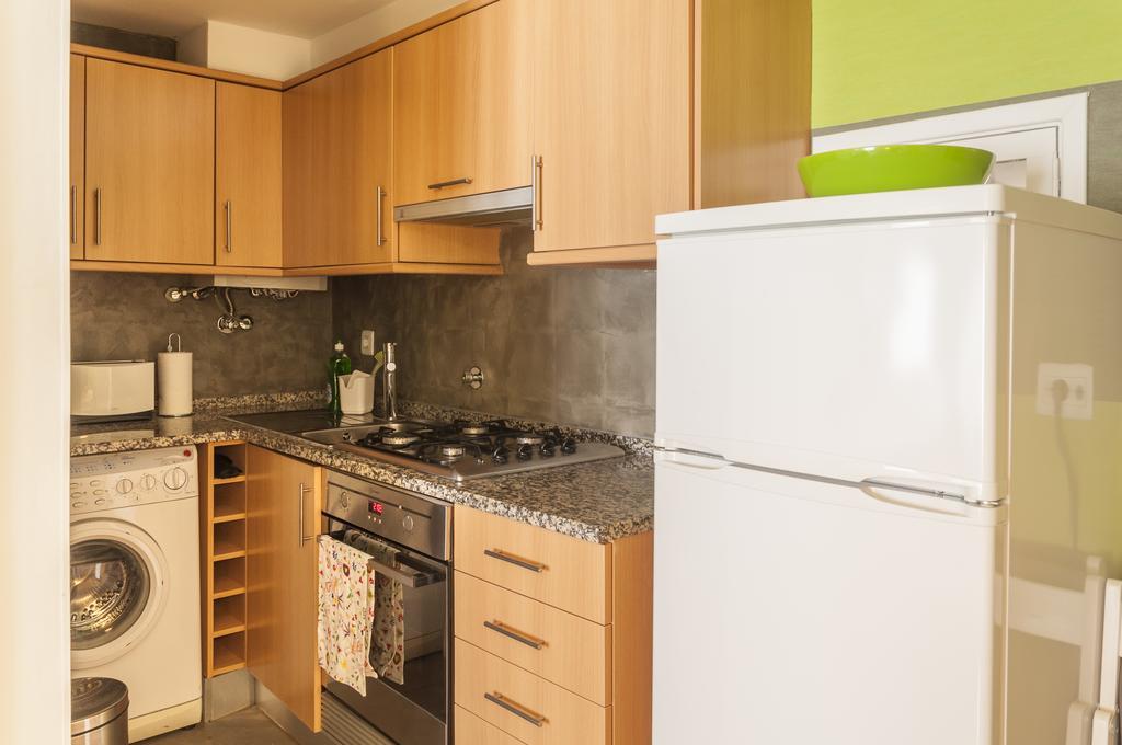 Contemporary Lisbon Apartment In Historical Chiado Eksteriør bilde