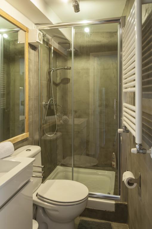 Contemporary Lisbon Apartment In Historical Chiado Eksteriør bilde
